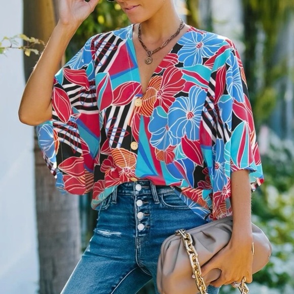 Tops - Boho floral print batwing sleeve blouse blouse